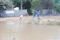  بالفيديو: الأمطار الأخيرة تكشف سوء البنية التحتية في حي جان حكال بمدينة الرملة